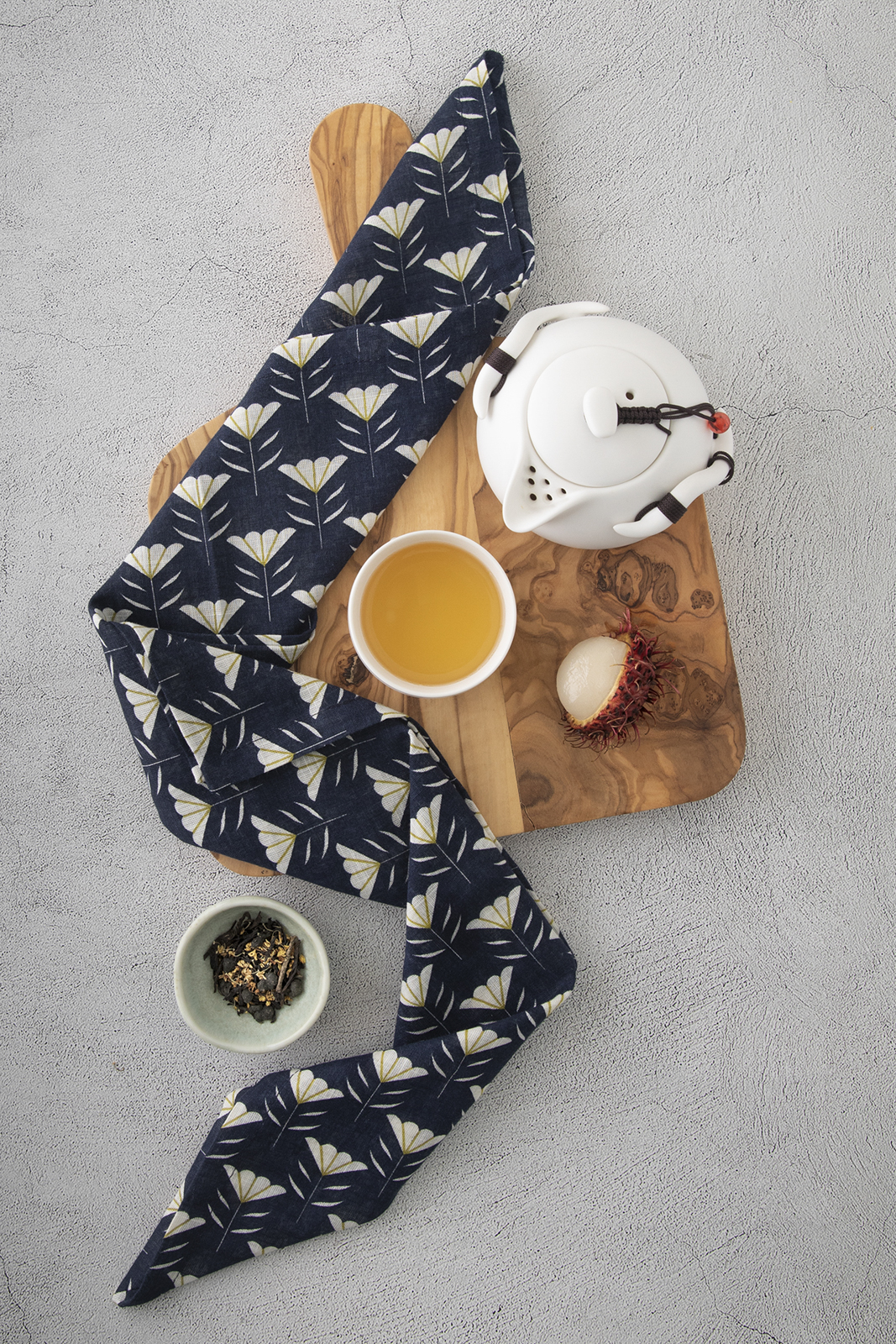 Hidden preload image