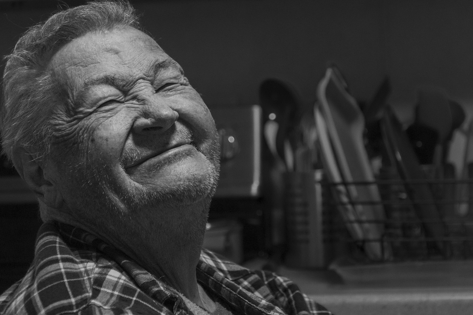 Hidden preload image