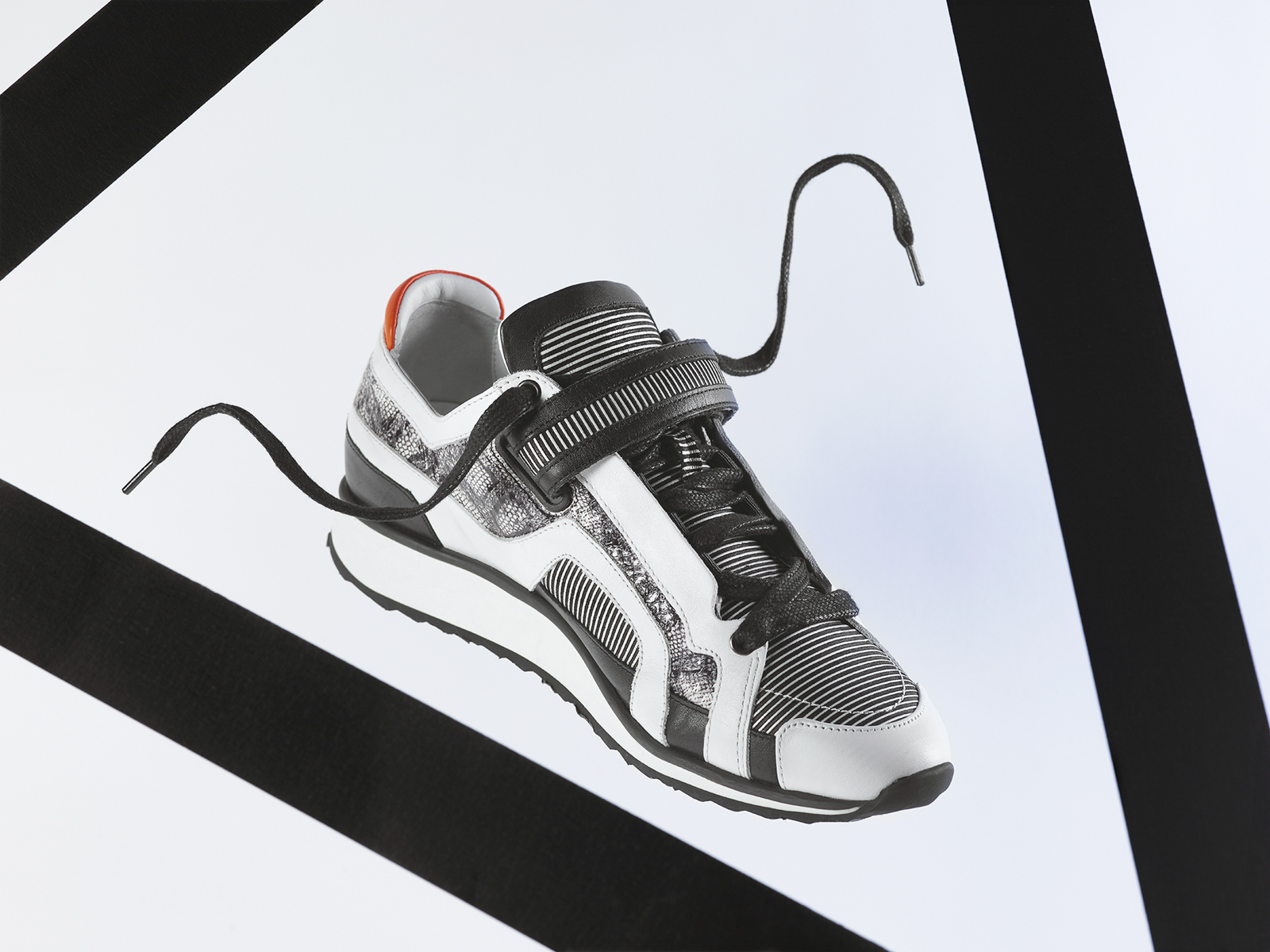 Hidden preload image